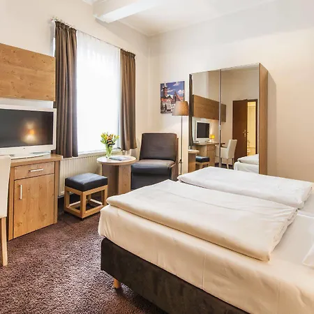 Hotel Jensen 3*