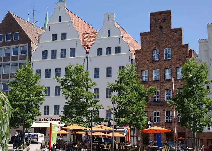 Jensen מלון ליבק