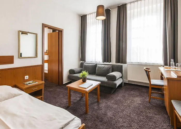 Jensen מלון ליבק